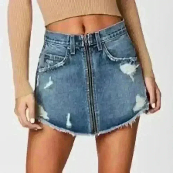 Carmar - Medium Wash Distressed Zip-Up Denim "Beatrice" Miniskirt Sz 28 - Picture 1 of 6